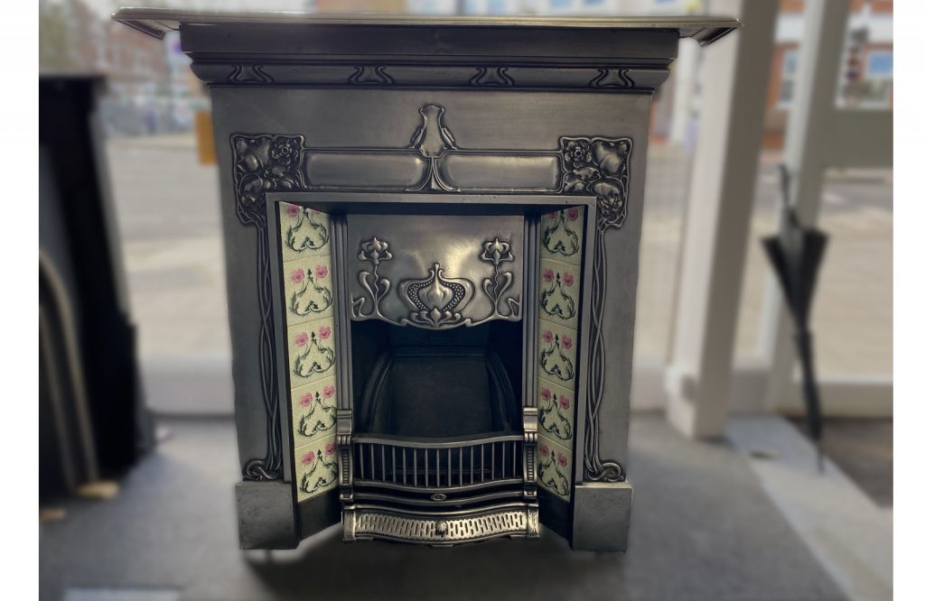 Image of RESTORED ANTIQUE CAST IRON 484